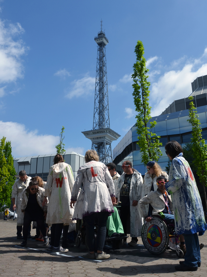 Eine Landebahn für die Vielfalt – Fotos von Silke Straten